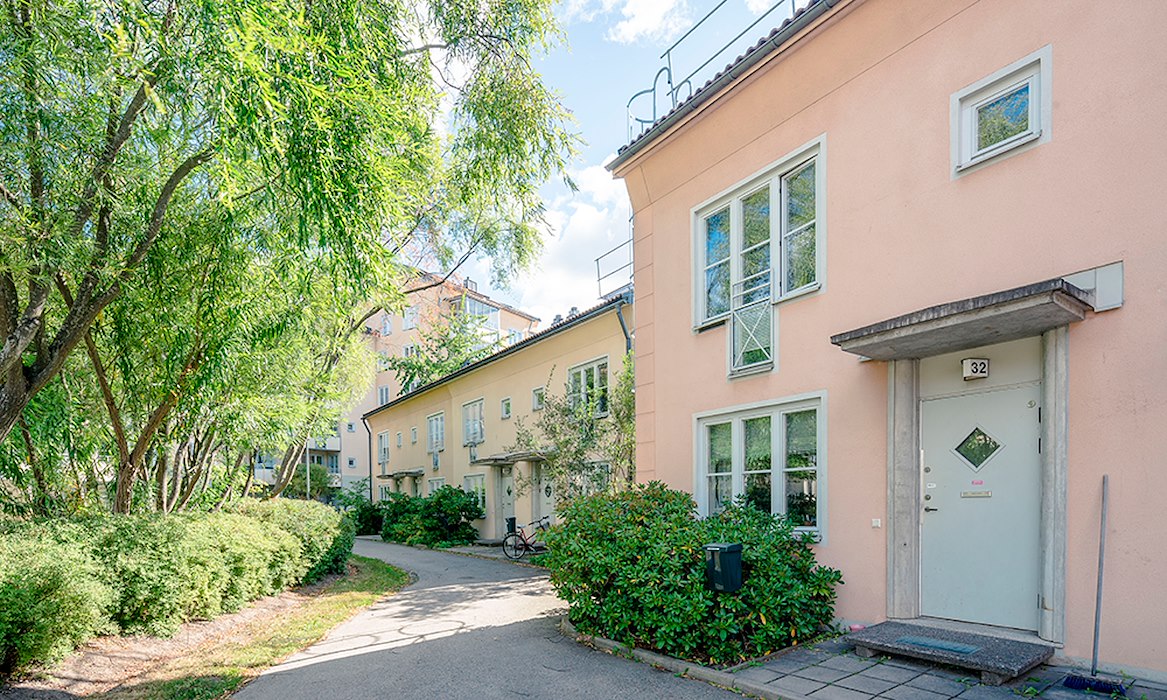 7084 - Trädskolan 3 Trädskolev. 22-46, Lindev. 80-
