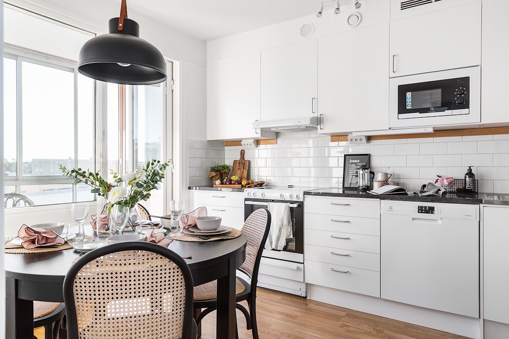 1501 Rådsbacken 12 kök