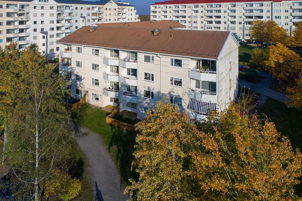 Hus 84