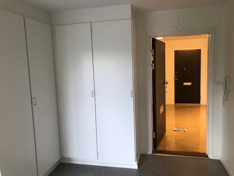 Hall1